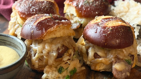 Beer Cheddar & Brat Pretzel Sliders: Perfect for Fall Gatherings & Tailgates